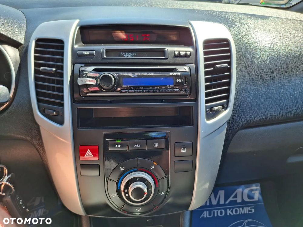 Kia Venga 1.4 CRDi L - 22