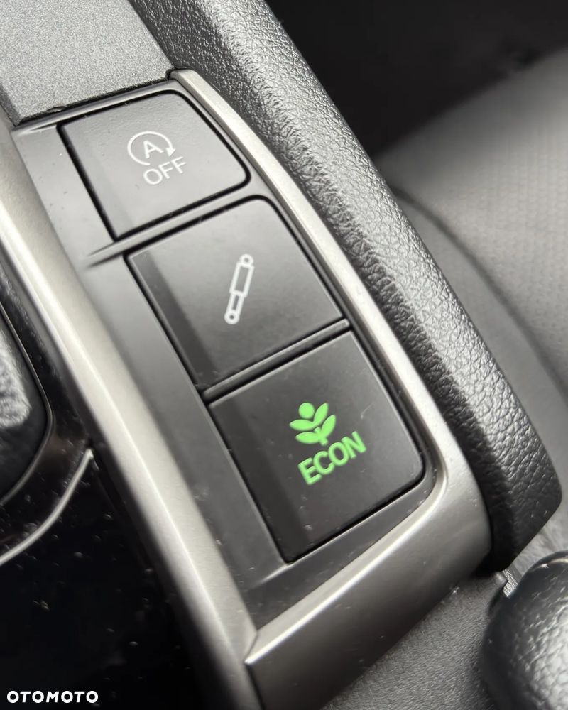 Honda Civic 1.0 i-VTEC Turbo CVT Executive - 24