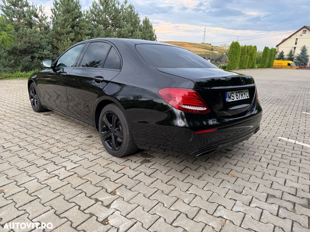 Mercedes-Benz E 220 d 9G-TRONIC - 10