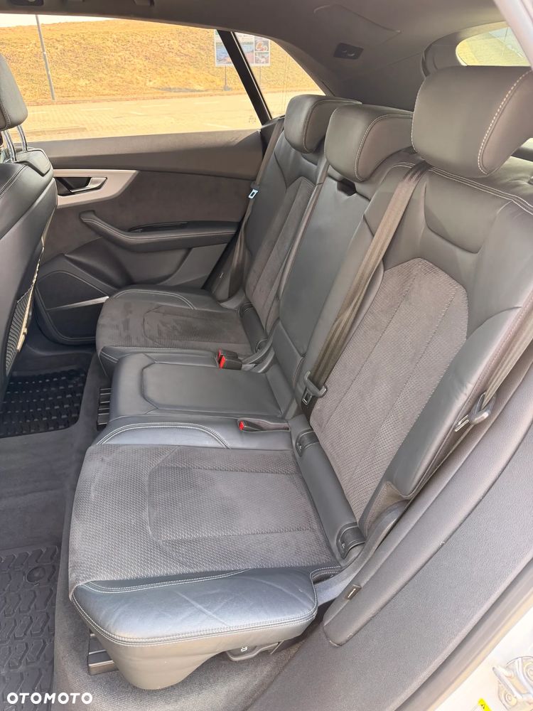 Audi Q8 50 TDI mHEV Quattro Tiptronic - 8