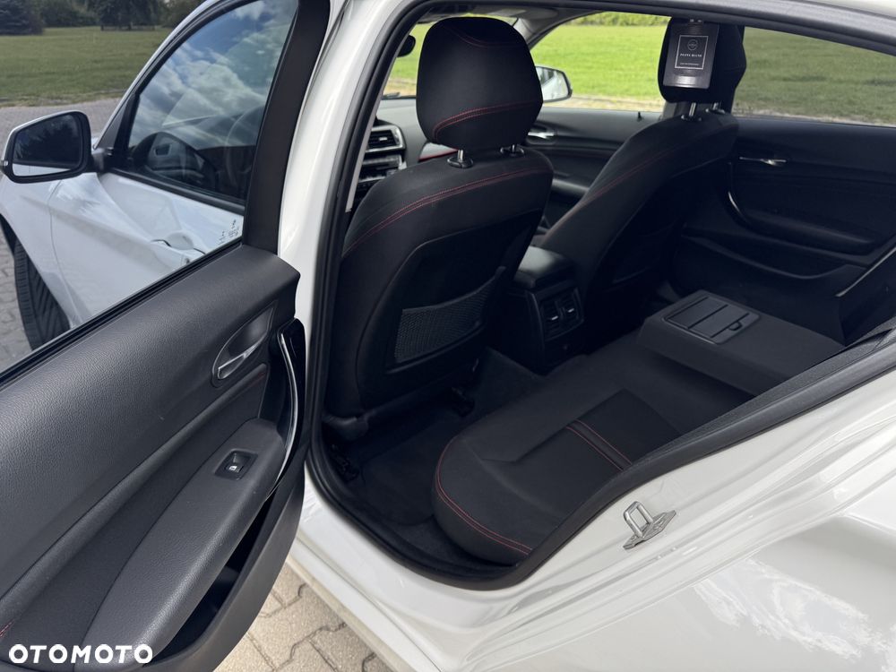 BMW Seria 1 118d Sport Line - 13
