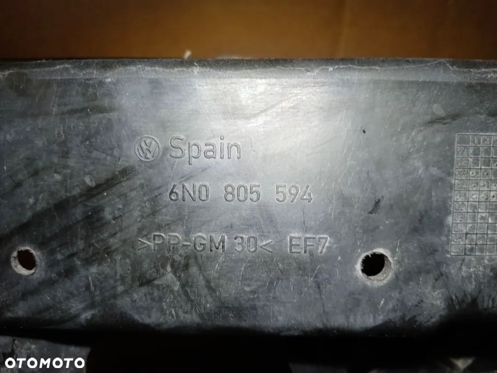 Pas przedni wzmocnienie VW Polo 6N2 6N0805594 - 6