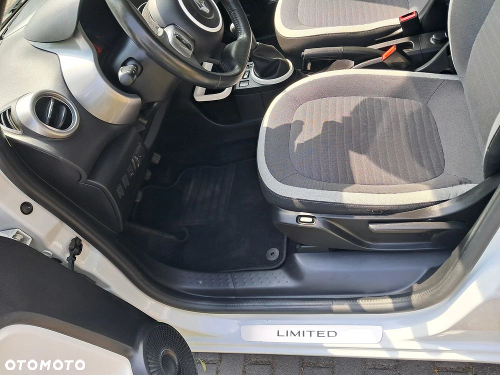 Renault Twingo SCe 70 Start&Stop LIMITED 2018 - 12