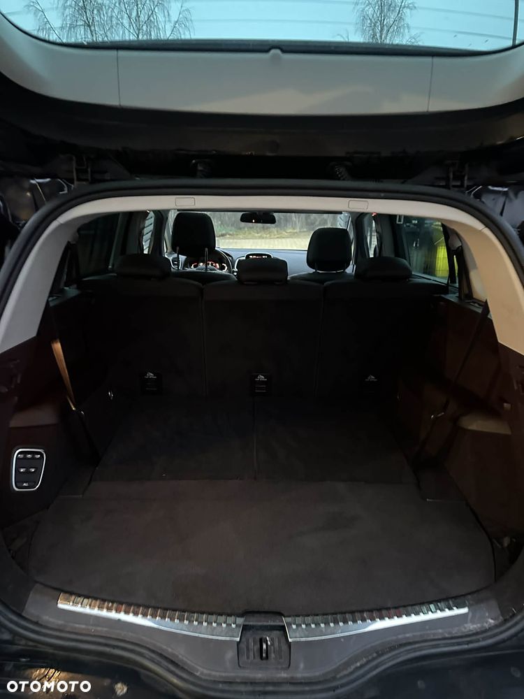 Renault Espace 1.6 dCi Energy Initiale Paris EDC 7os - 29