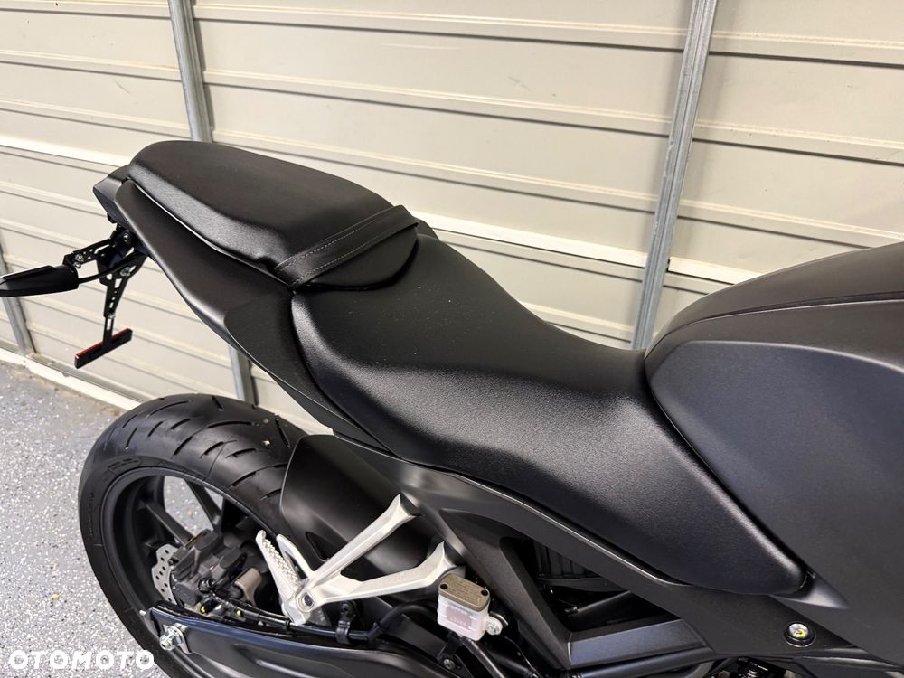 Honda CB - 9