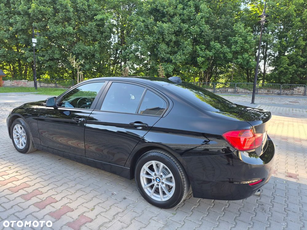 BMW Seria 3 - 2