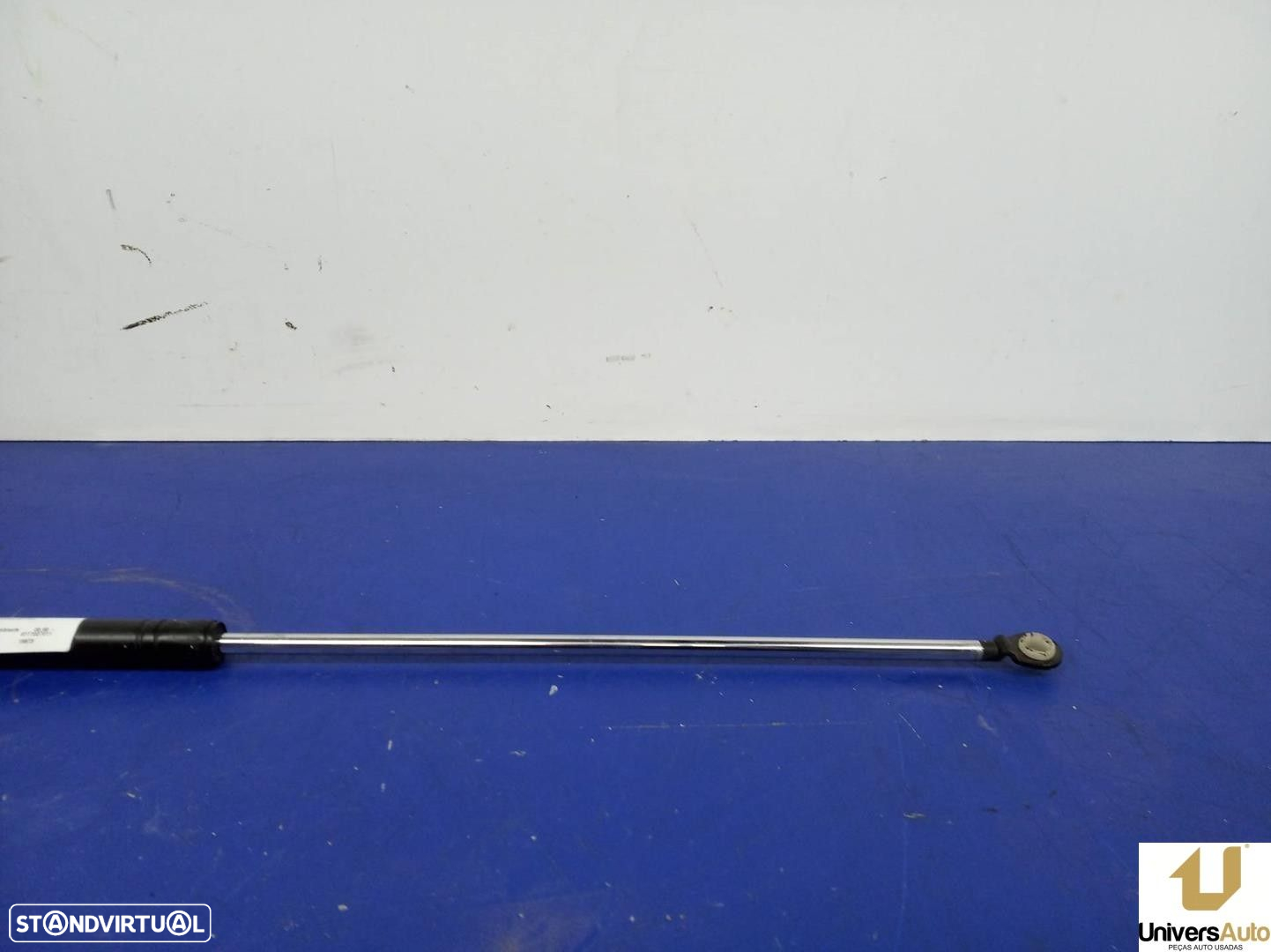 AMORTECEDORES MALA / PORTA TRASEIRA FORD FOCUS 2003 -8177027011 - 2