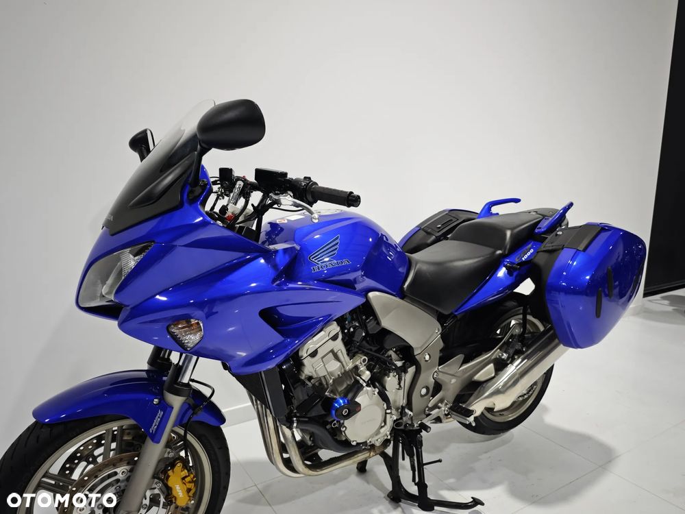 Honda CBF - 26