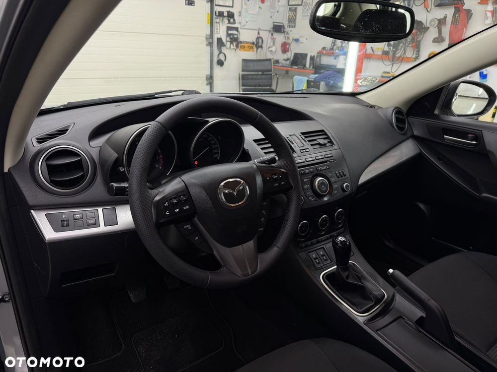 Mazda 3 - 17