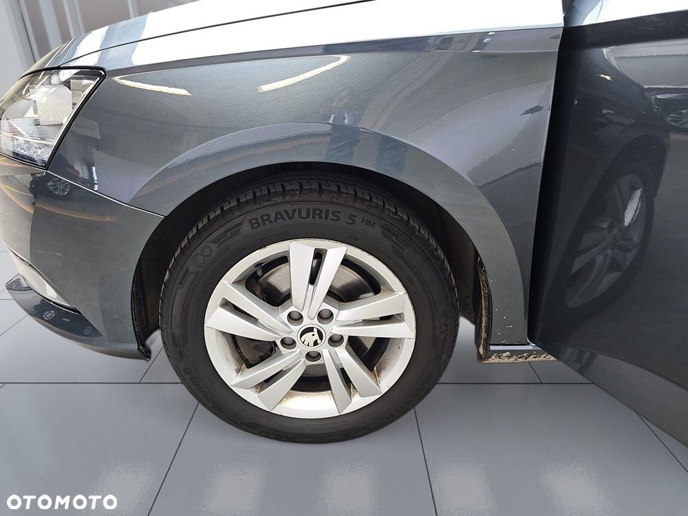 Skoda Fabia 1.0 TSI Ambition - 31