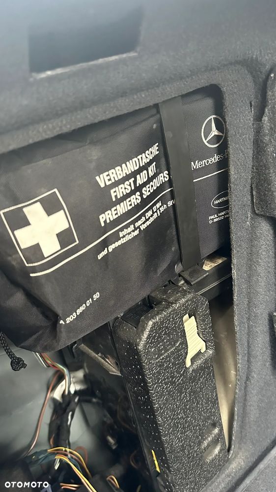 Mercedes-Benz Klasa C - 19