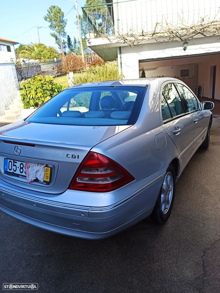 Mercedes-Benz C 220 - 10