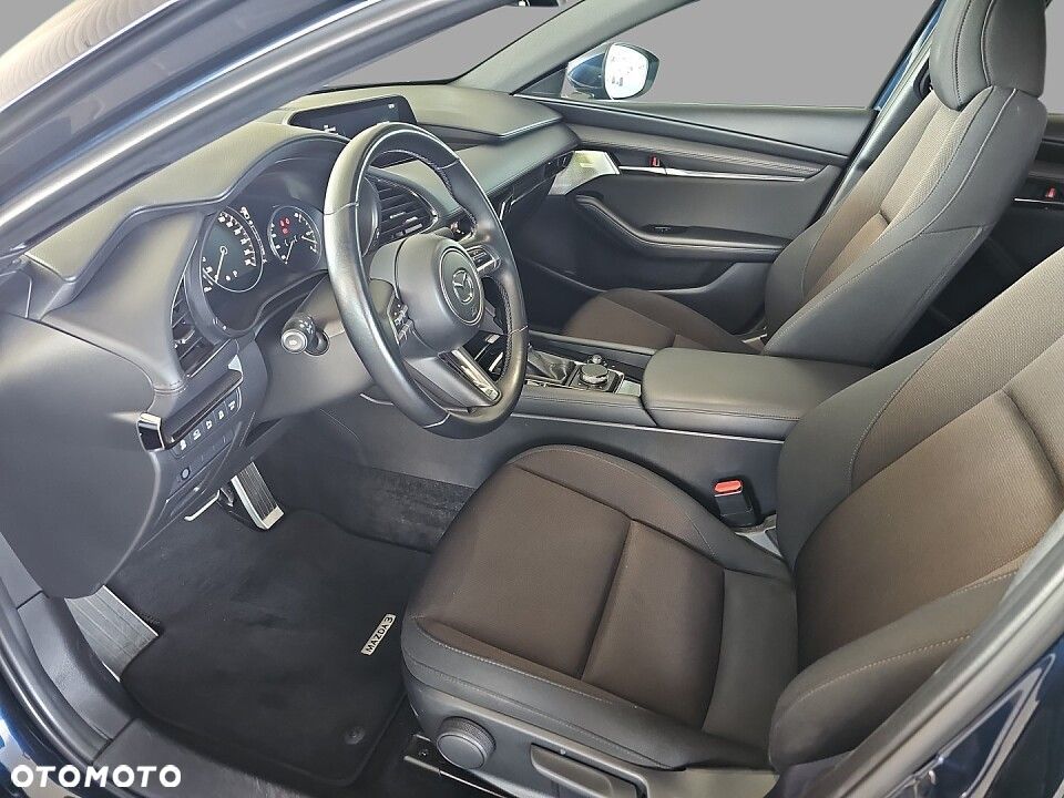 Mazda 3 - 12
