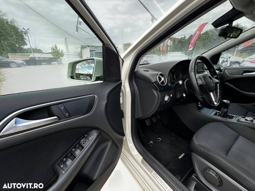 Mercedes-Benz B 180 BlueEfficiency Edition 1 - 11