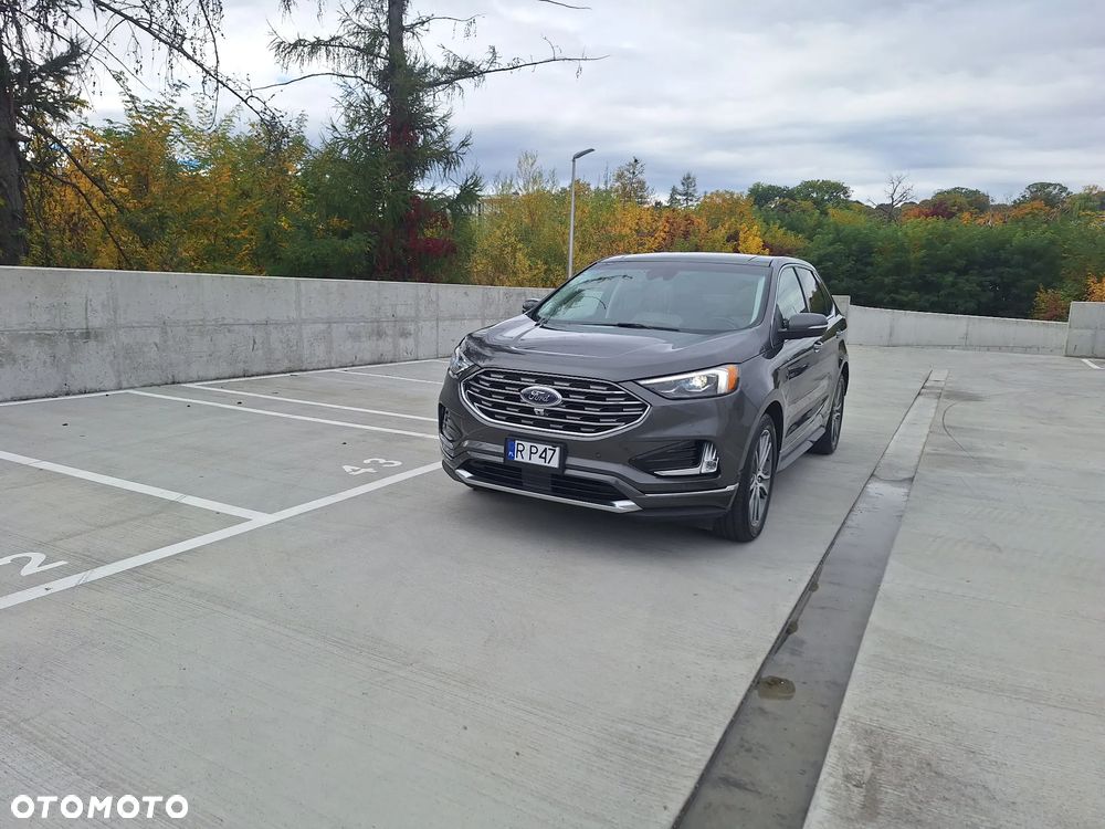 Ford Edge - 10