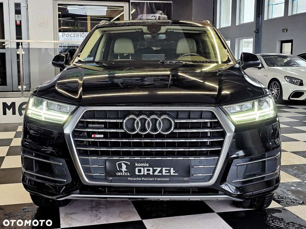 Audi Q7 - 9