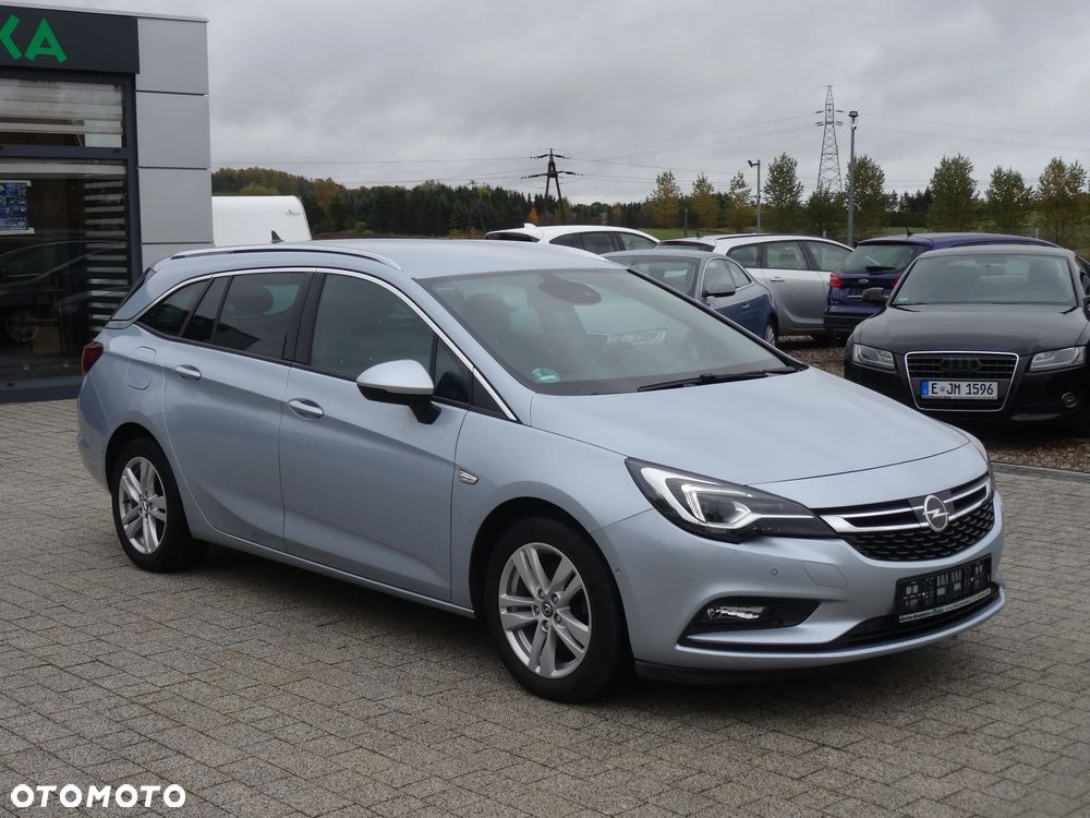 Opel Astra 1.6 D Start/Stop Edition - 1