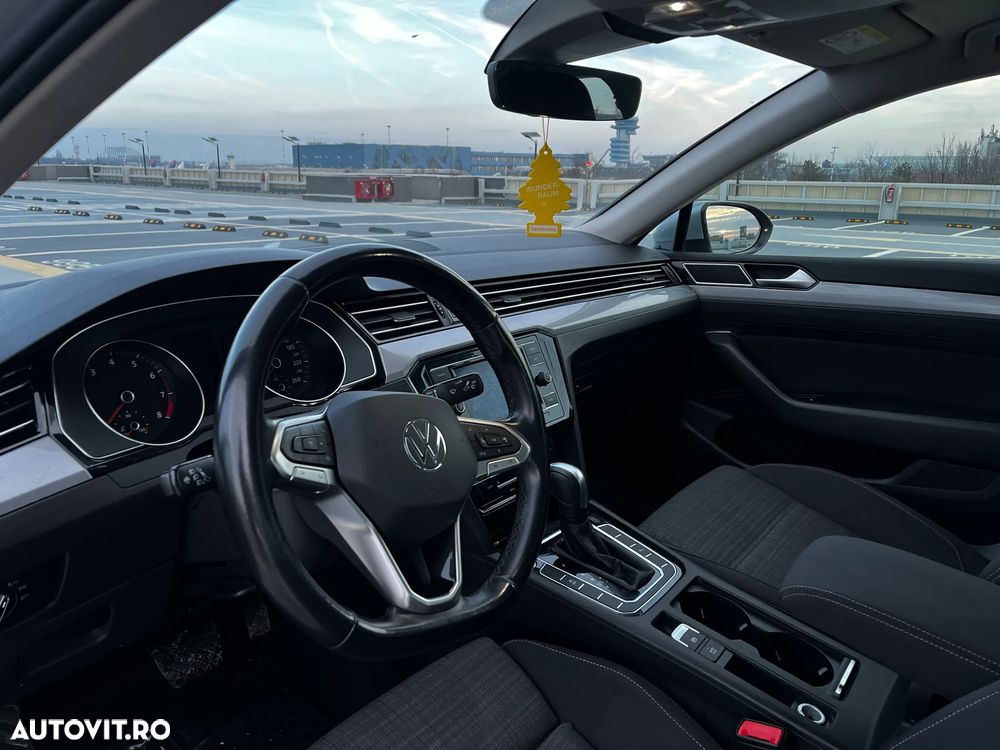Volkswagen Passat - 17