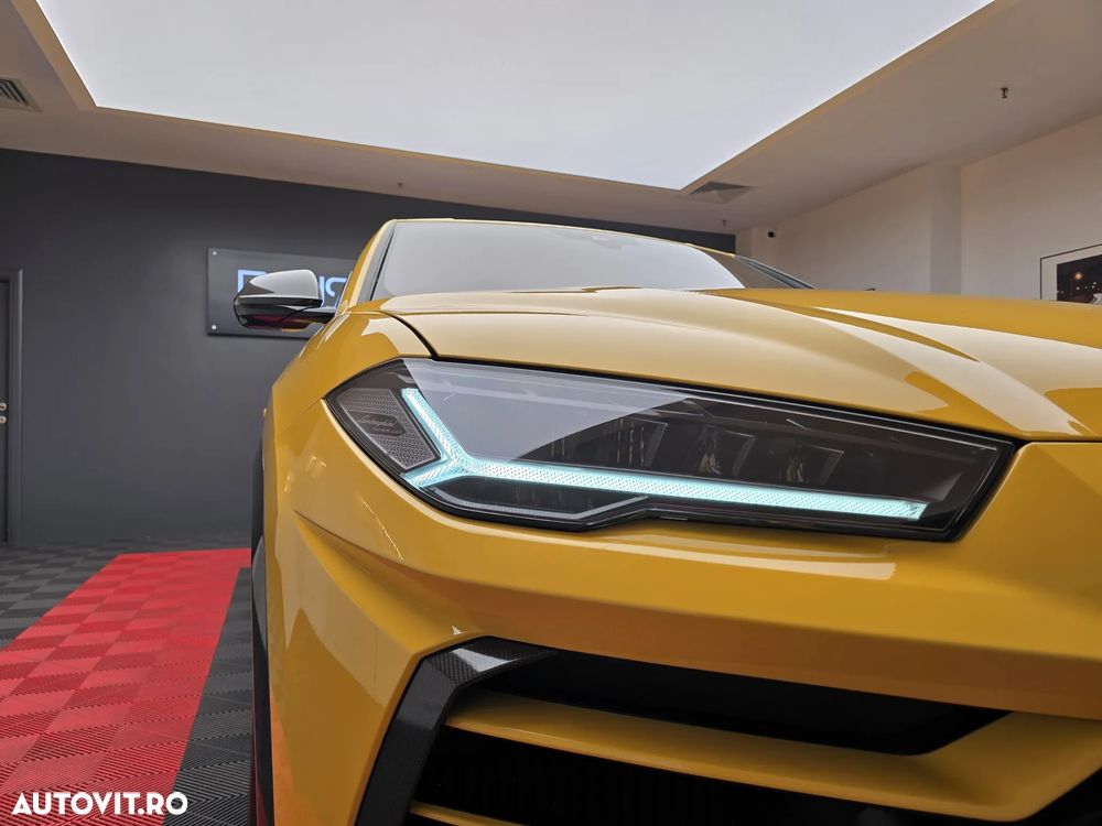 Lamborghini URUS - 6
