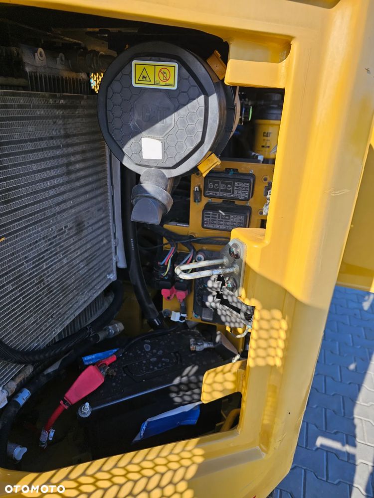Caterpillar 308 - 14