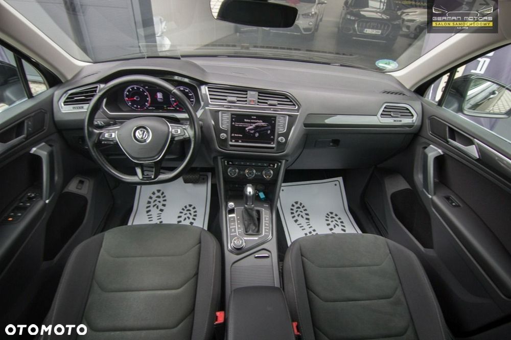 Volkswagen Tiguan - 29