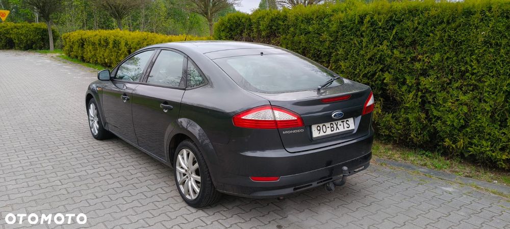 Ford Mondeo 2.0 Ambiente - 5