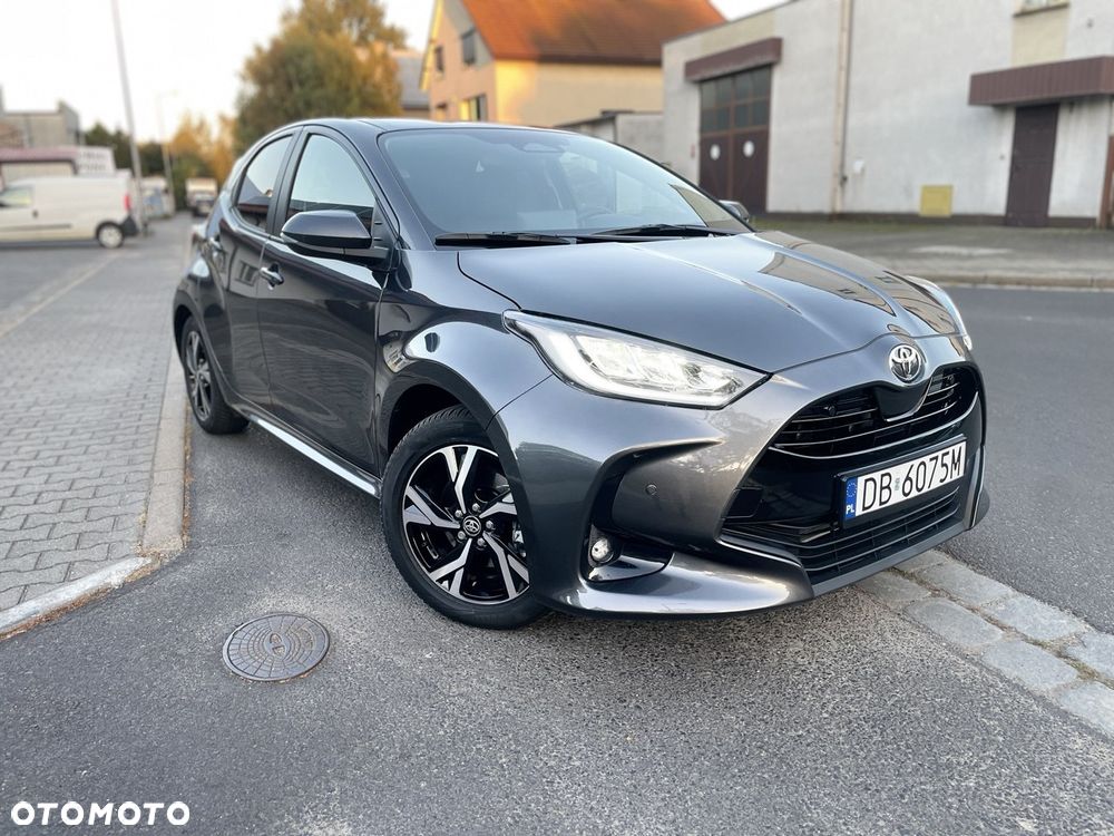 Toyota Yaris Hybrid 1.5 Style - 3