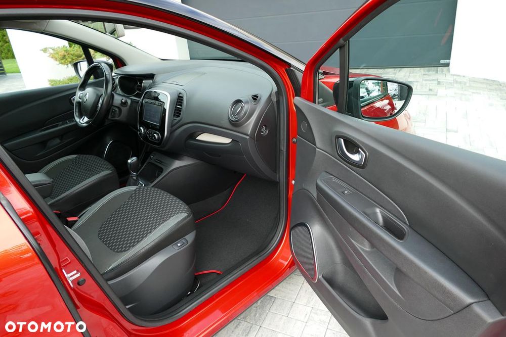 Renault Captur 1.2 Energy TCe Initiale Paris EDC - 29