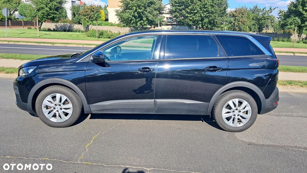 Peugeot 5008 - 8