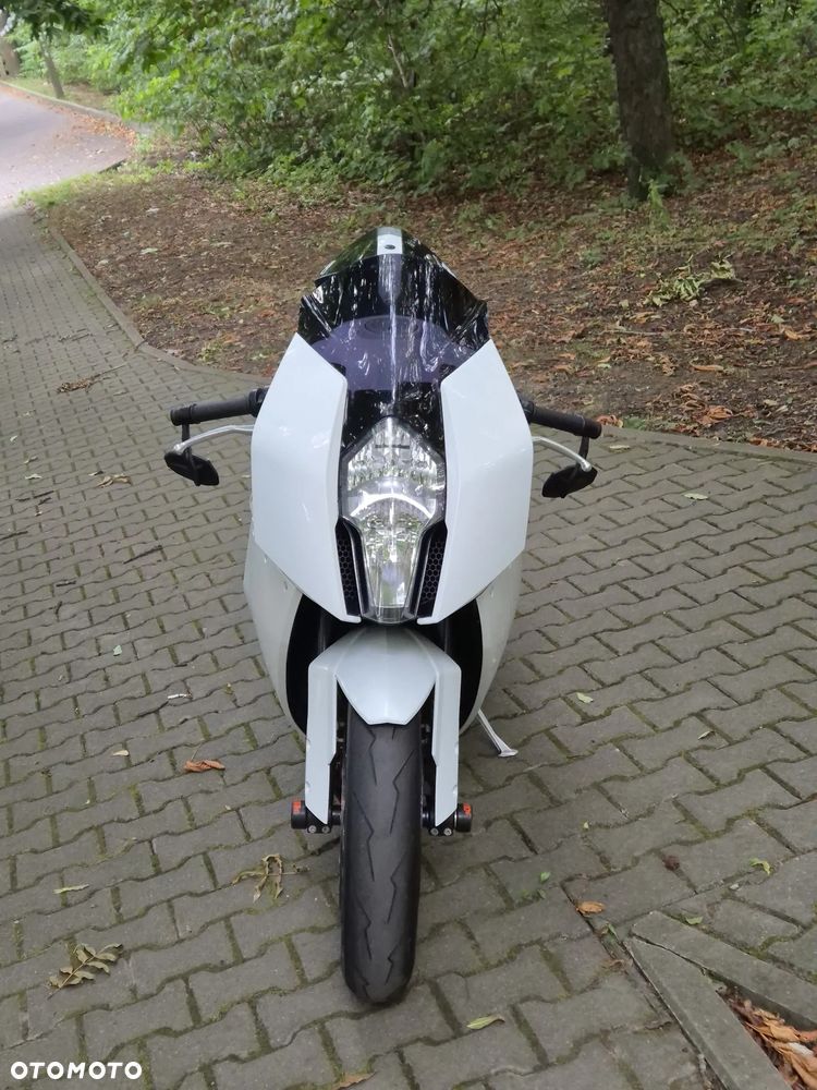 KTM RC 8 - 9