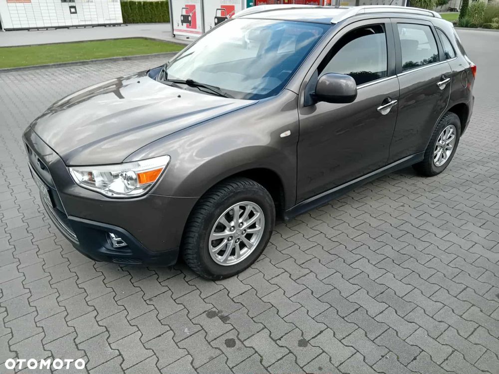 Mitsubishi ASX - 1