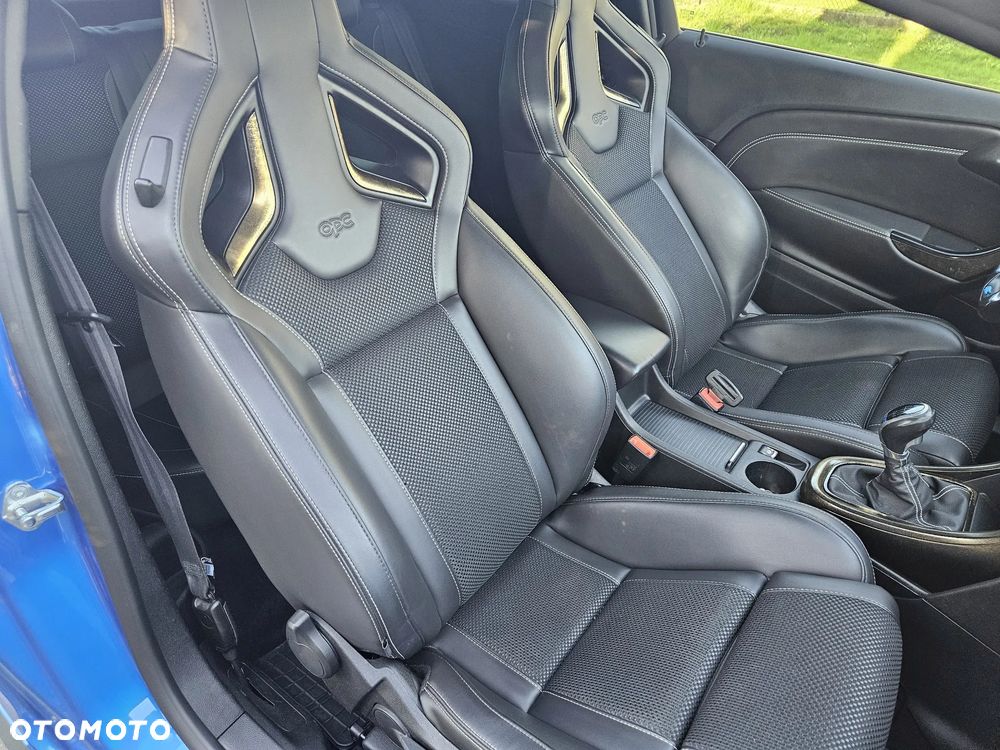 Opel Astra - 16