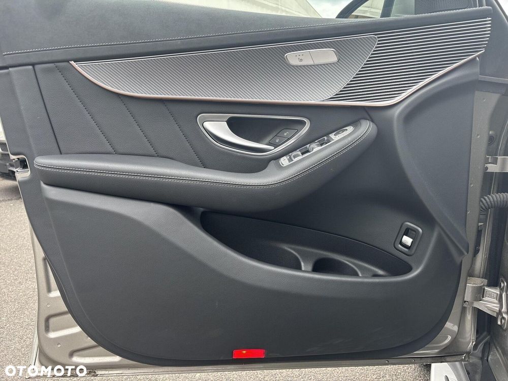 Mercedes-Benz EQC - 17