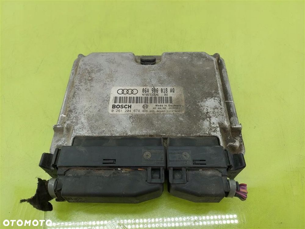 Komputer sterownik silnika Audi A3 8L 1996-2003 1,8T 06A906018AQ 0261204678 - 1