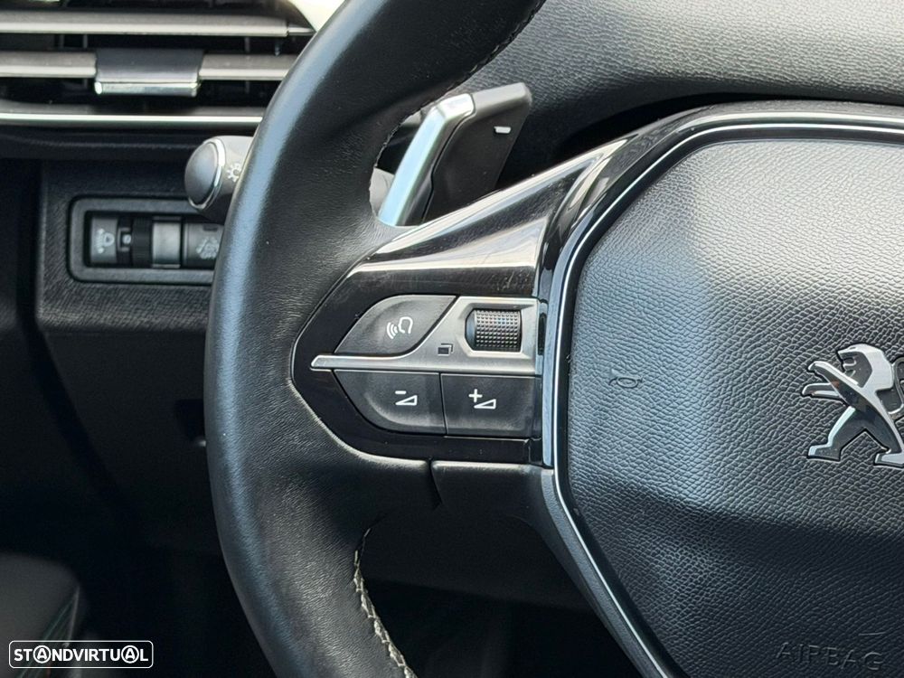 Peugeot 3008 1.6 Hybrid Allure e-EAT8 - 34