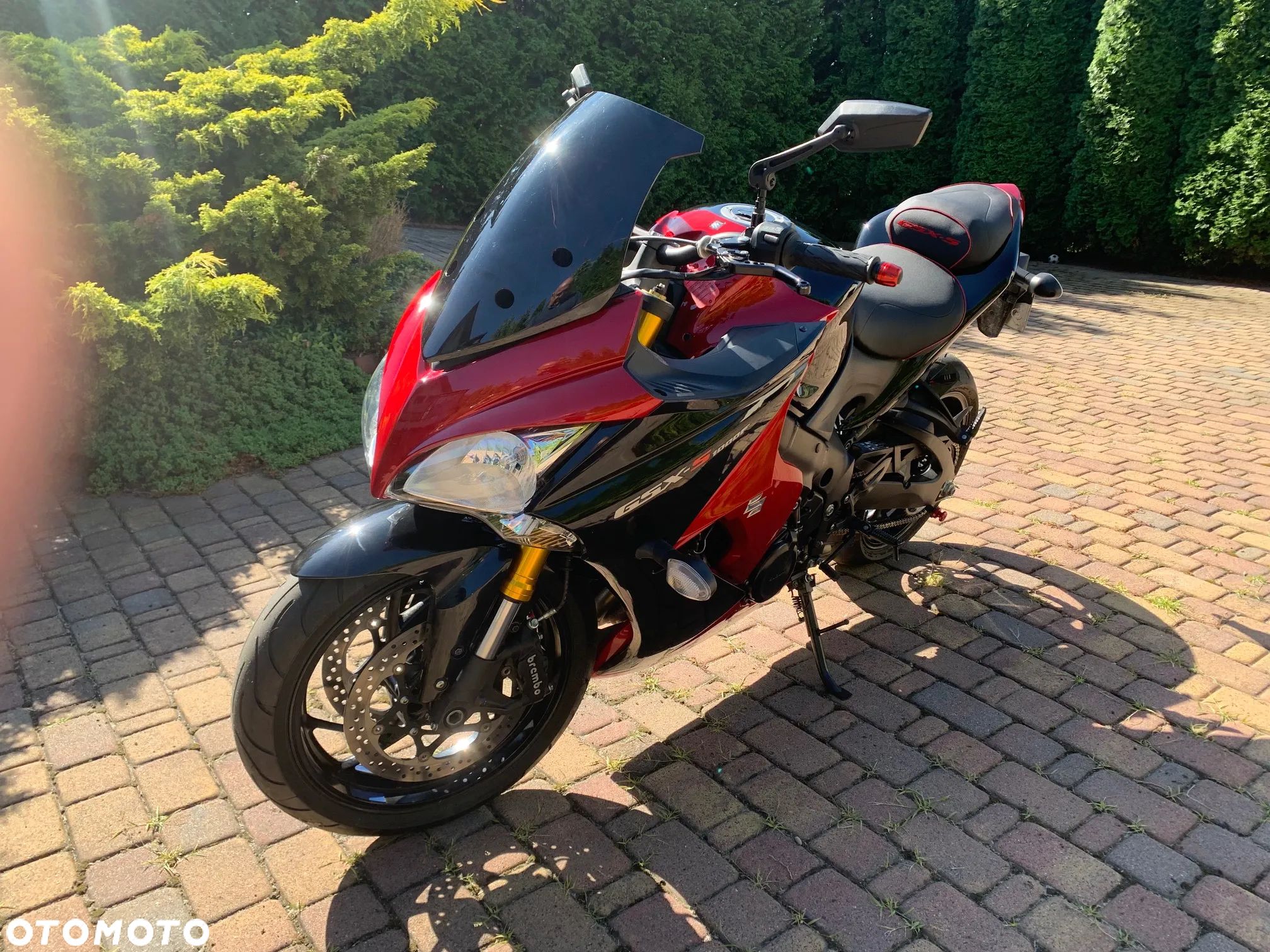 Suzuki GSX 1000 - 1