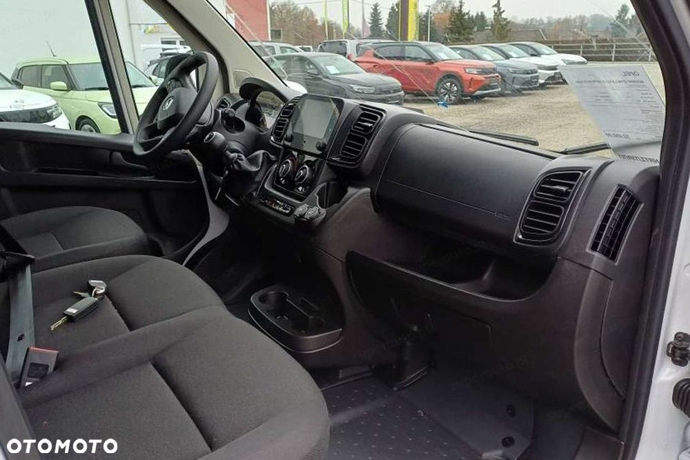Opel Movano L3H2 2.2 140KM - 9
