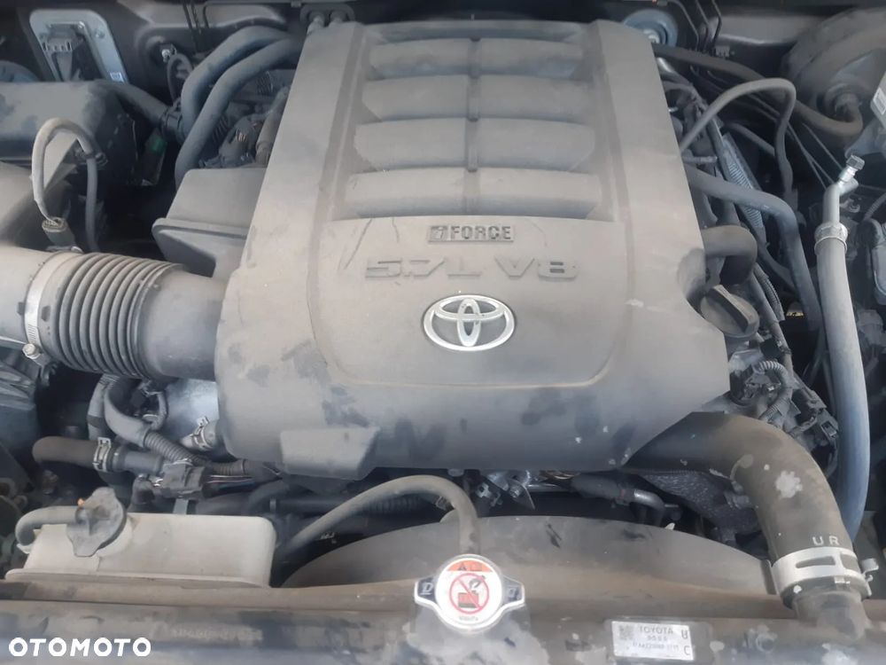 Toyota Tundra - 18