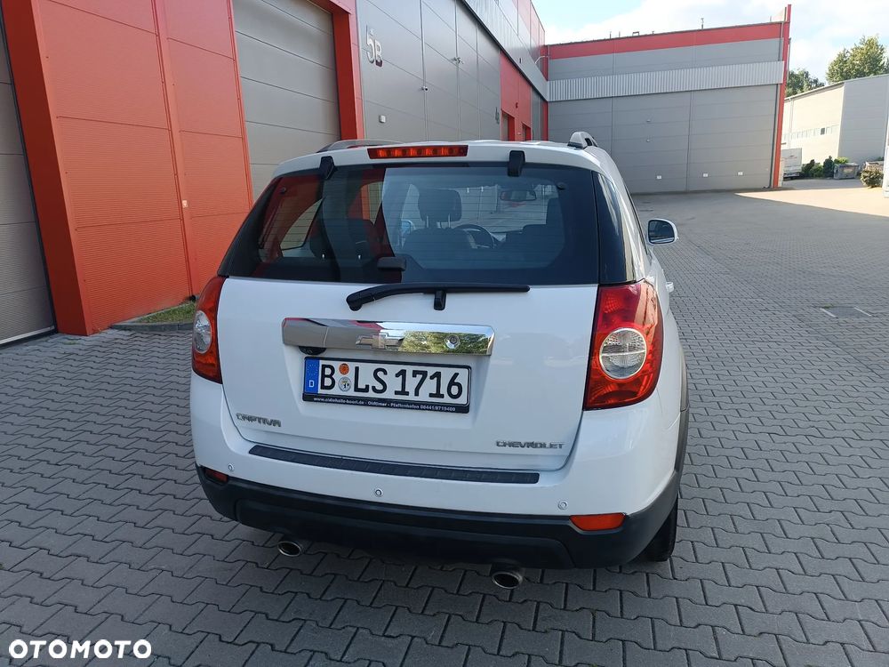 Chevrolet Captiva 2.4 2WD LT - 12