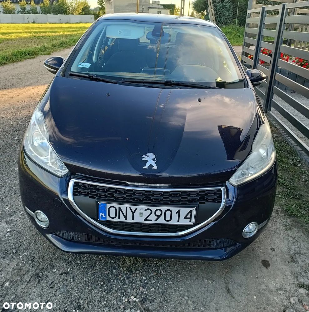 Peugeot 208 - 7