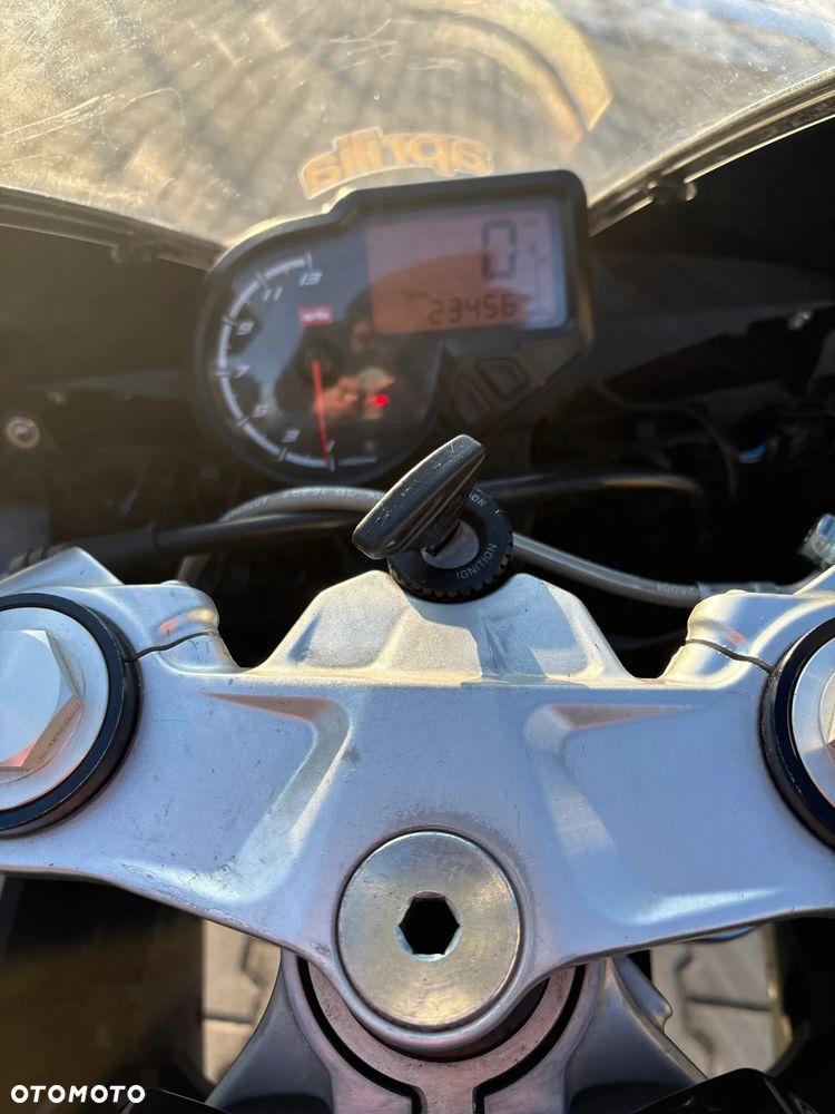 Aprilia RS - 6
