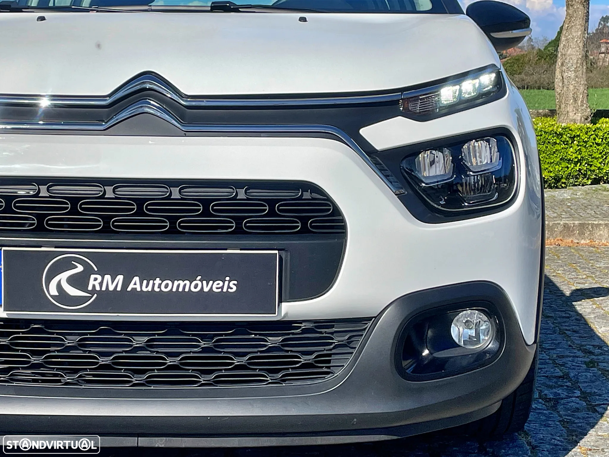 Citroën C3 1.2 PureTech Shine - 10
