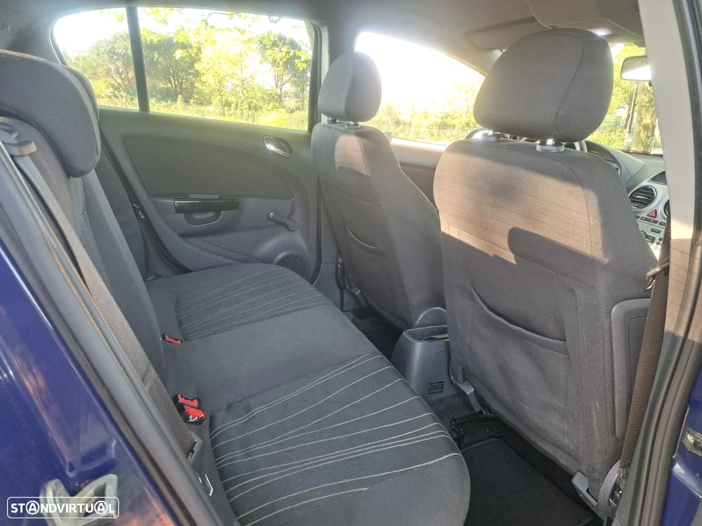 Opel Corsa 1.3 CDTI Enjoy EcoFLEX - 13