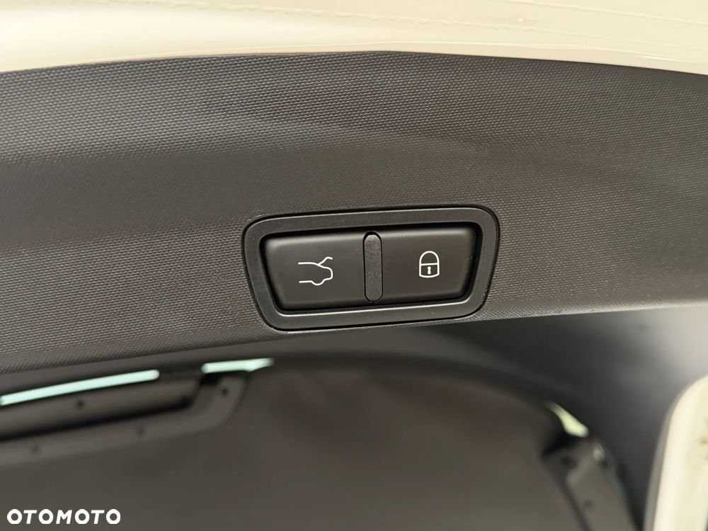 Alfa Romeo Stelvio 2.0 Turbo B-Tech Edition Q4 - 39