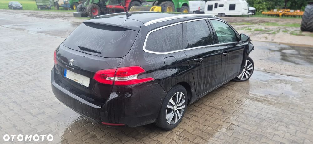 Peugeot 308 - 10