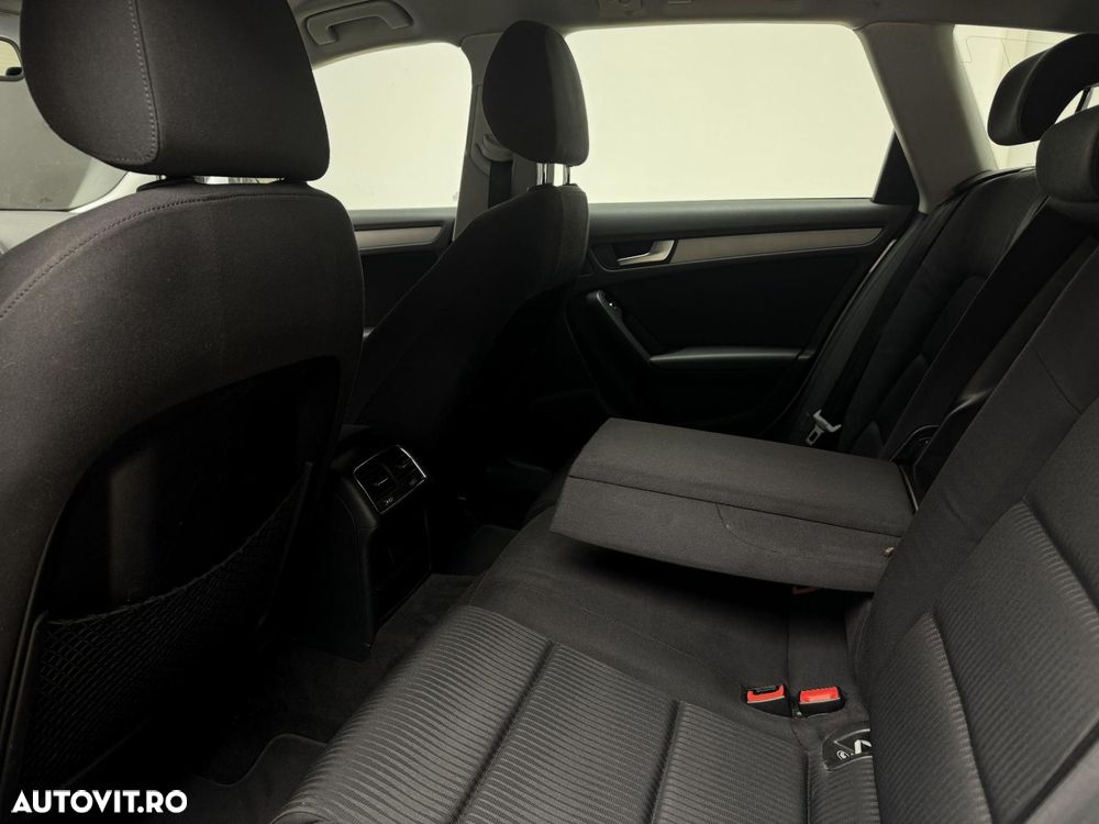 Audi A4 Limuzina - 12