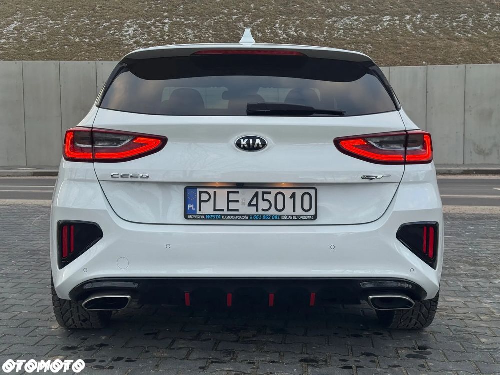 Kia Ceed - 3