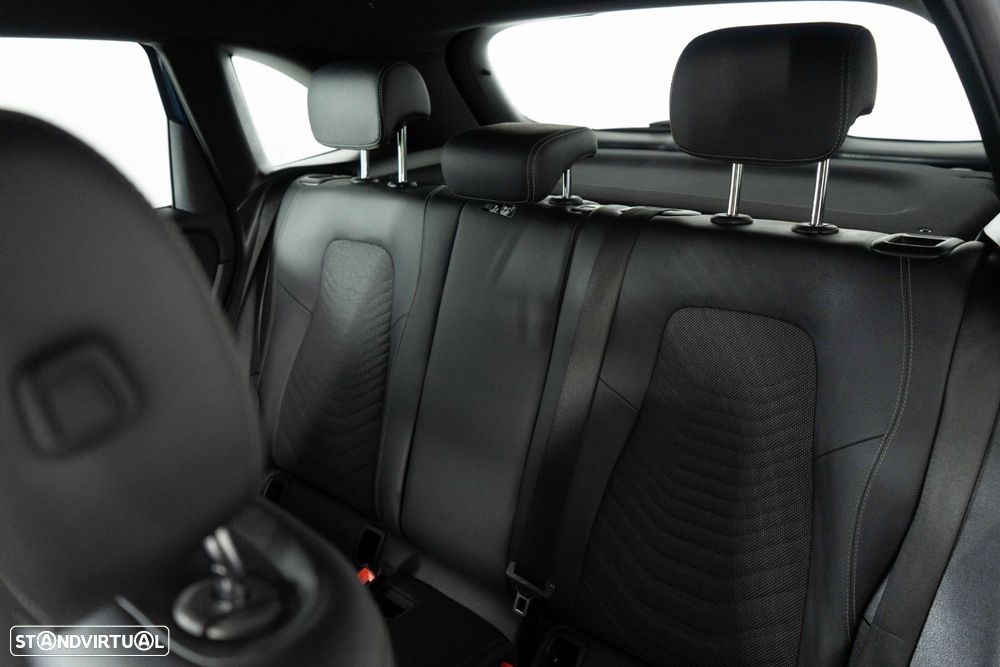 Mercedes-Benz B 250 e Progressive - 11