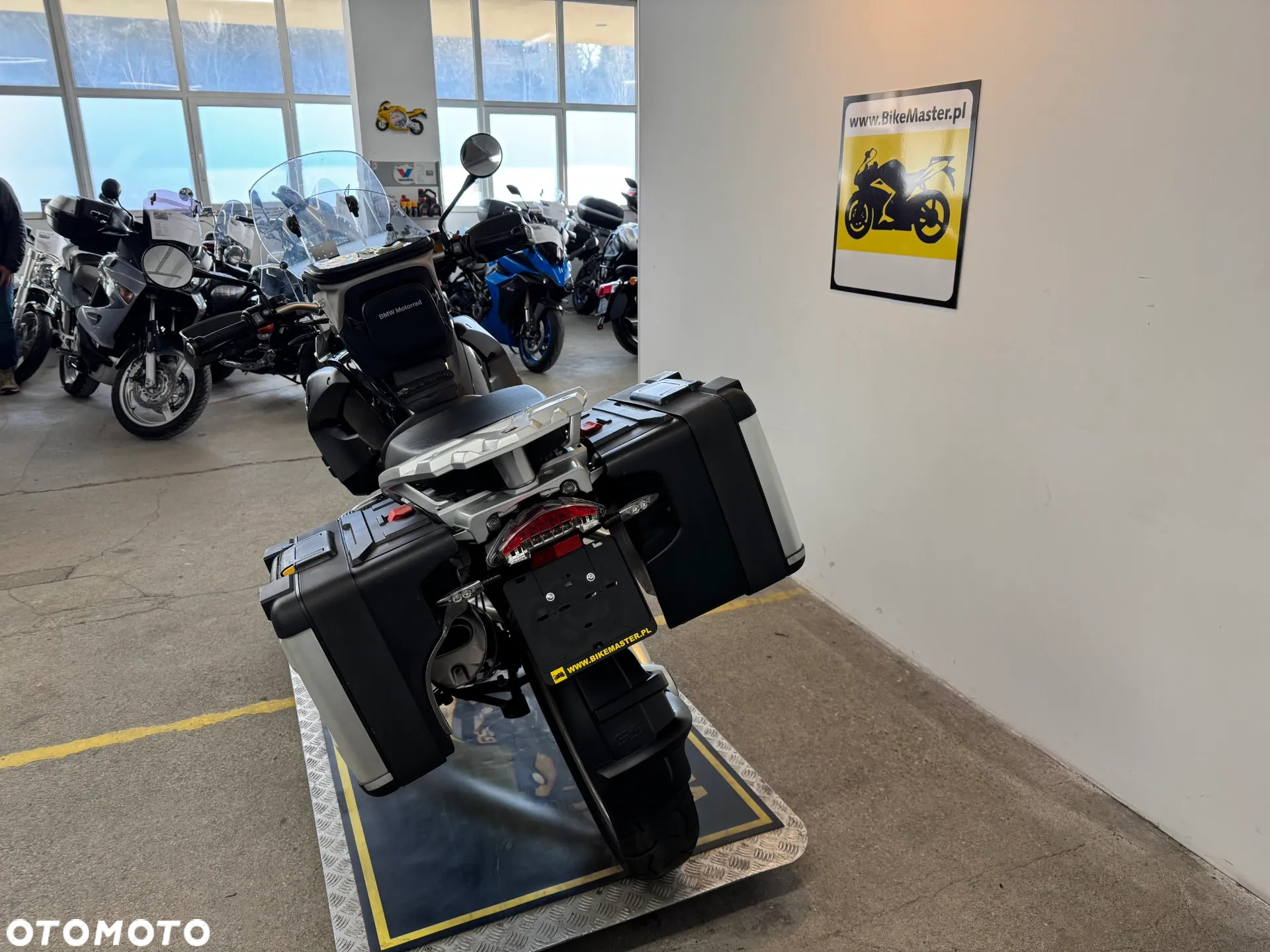 BMW R - 7