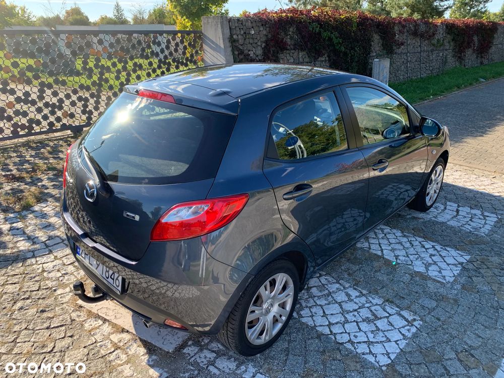 Mazda 2 - 13